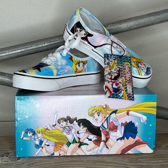 NIB Vans X Pretty Guardian Sailor Moon Authentic Shoes - Picture 6 of 8